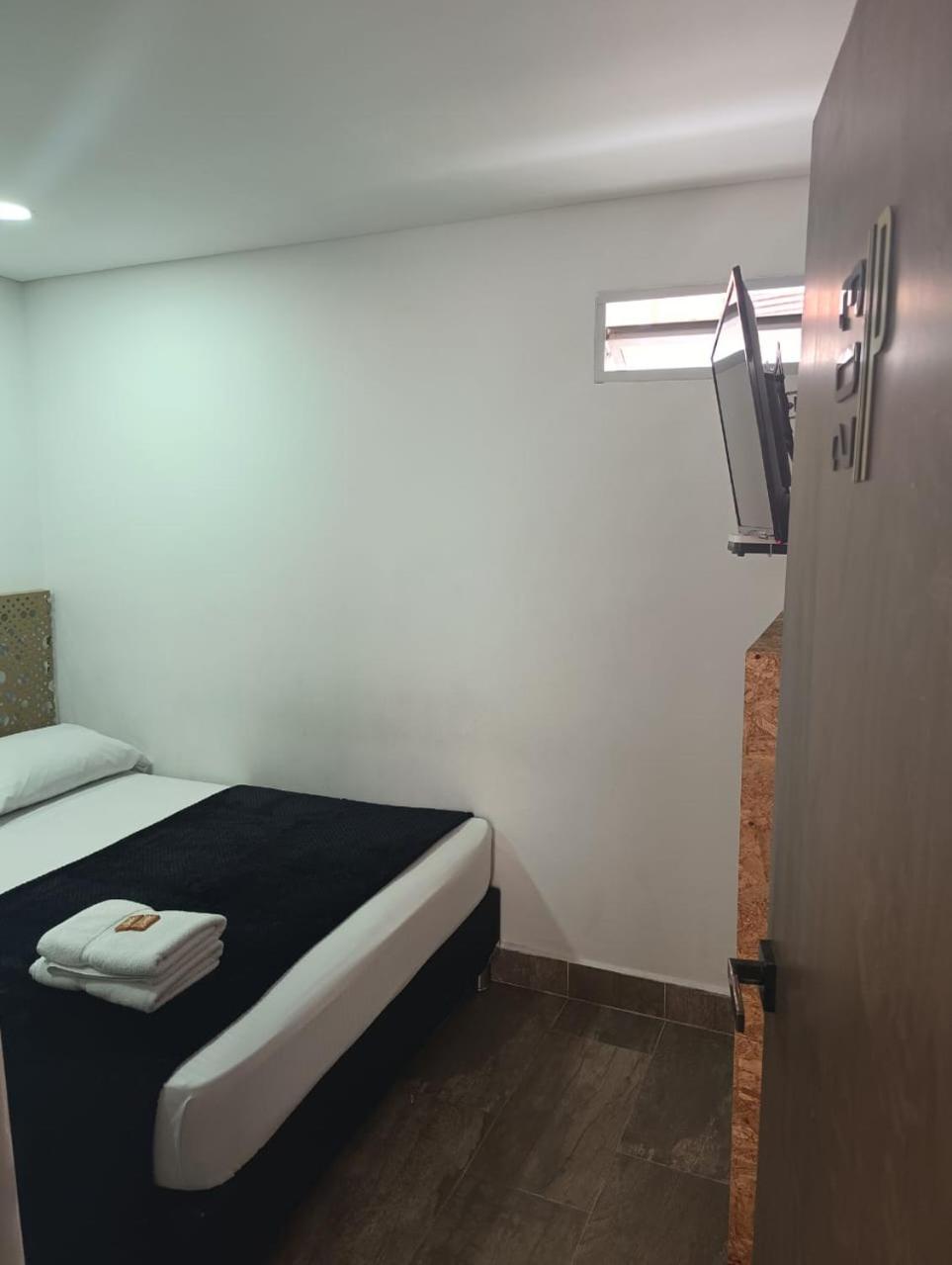 Hotel Prestige Medellin Exterior photo